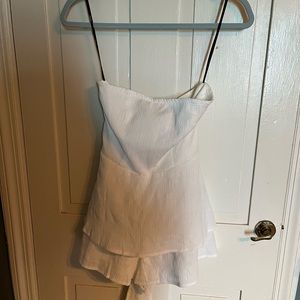 FOREVER 21, Size: Small; strapless dress or shirt; white; cotton; layers; bow